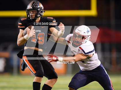 Thumbnail 1 in Central vs Liberty (CIF CS D1 Championship) photogallery.