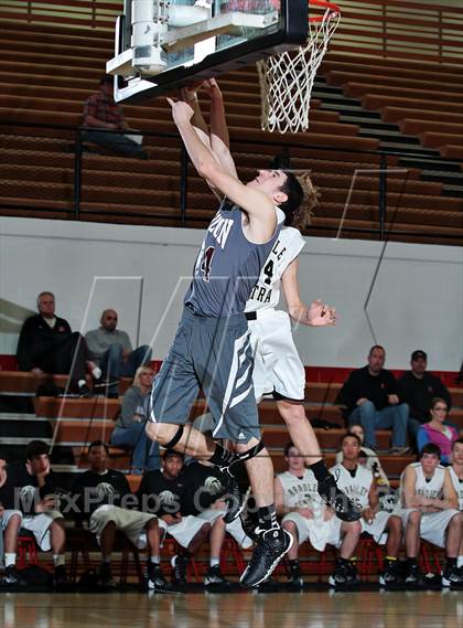 Thumbnail 2 in Fulton vs Bradley Central (Renasant Bank Christmas Tournament) photogallery.