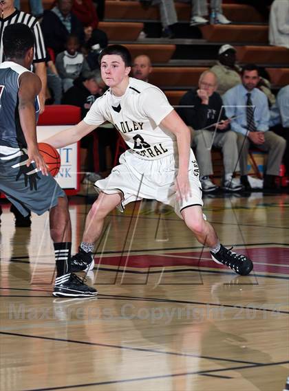 Thumbnail 3 in Fulton vs Bradley Central (Renasant Bank Christmas Tournament) photogallery.