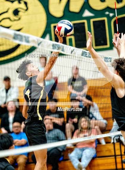Thumbnail 1 in Sheldon @ Monterey Trail photogallery.