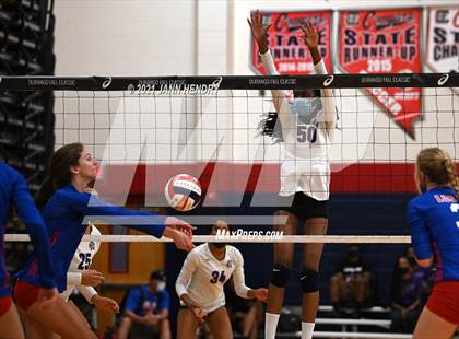 Thumbnail 1 in Rancho Cucamonga vs. Los Alamitos (Durango Fall Classic) photogallery.