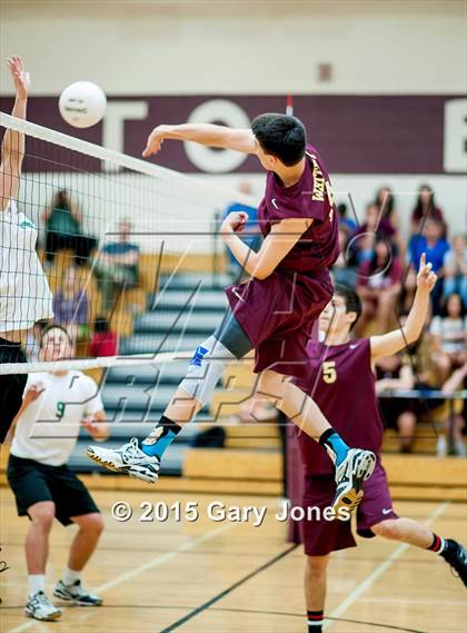 Thumbnail 2 in Ponderosa @ Whitney photogallery.