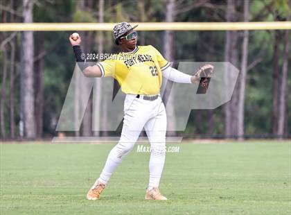 Thumbnail 1 in Fort Meade vs. Bartow photogallery.