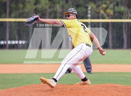 Thumbnail 1 in Fort Meade vs. Bartow photogallery.