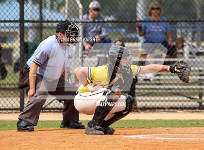 Thumbnail 3 in Fort Meade vs. Bartow photogallery.