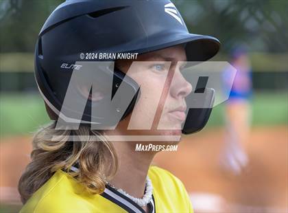 Thumbnail 1 in Fort Meade vs. Bartow photogallery.