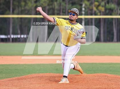 Thumbnail 2 in Fort Meade vs. Bartow photogallery.