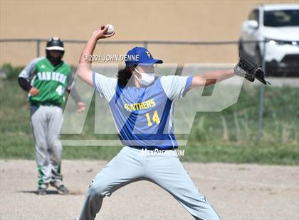 Thumbnail 2 in Mora @ Penasco photogallery.