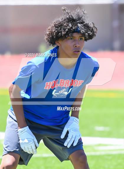 Thumbnail 2 in Northwest Christian vs. Holbrook (Bradshaw Mountain 7-on-7) photogallery.