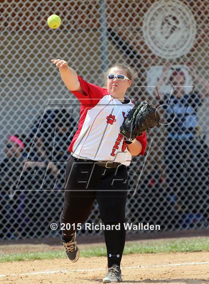 Thumbnail 3 in Laurel vs Johnson (Caravel Invitational) photogallery.