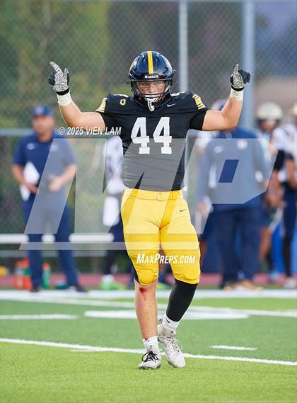 Thumbnail 1 in Mater Dei Catholic @ Bishop O'Dowd photogallery.