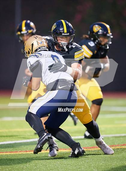 Thumbnail 3 in Mater Dei Catholic @ Bishop O'Dowd photogallery.