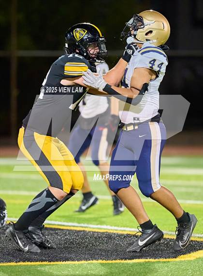 Thumbnail 2 in Mater Dei Catholic @ Bishop O'Dowd photogallery.