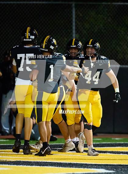 Thumbnail 3 in Mater Dei Catholic @ Bishop O'Dowd photogallery.
