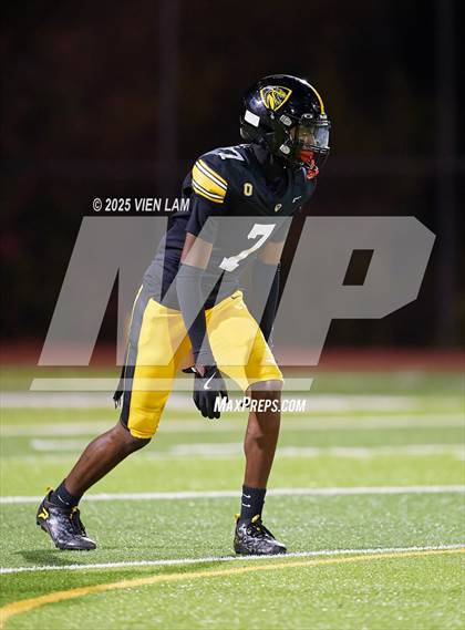 Thumbnail 3 in Mater Dei Catholic @ Bishop O'Dowd photogallery.