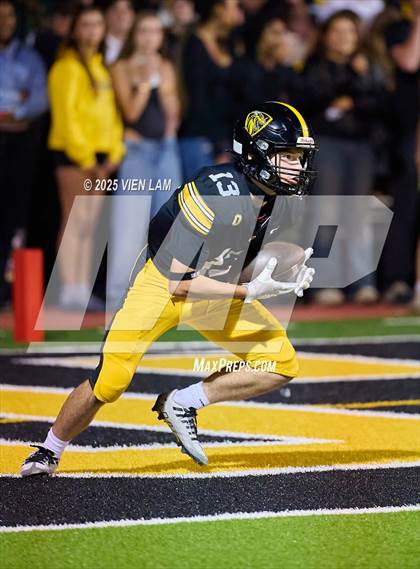 Thumbnail 1 in Mater Dei Catholic @ Bishop O'Dowd photogallery.