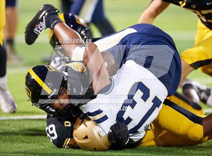Thumbnail 1 in Mater Dei Catholic @ Bishop O'Dowd photogallery.