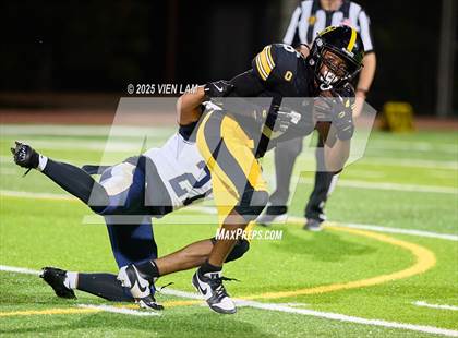 Thumbnail 2 in Mater Dei Catholic @ Bishop O'Dowd photogallery.