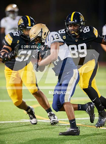 Thumbnail 2 in Mater Dei Catholic @ Bishop O'Dowd photogallery.