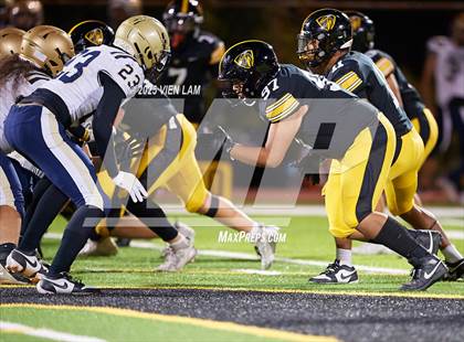 Thumbnail 2 in Mater Dei Catholic @ Bishop O'Dowd photogallery.