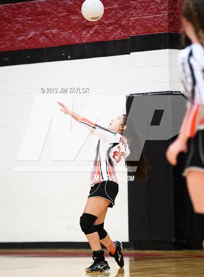 Thumbnail 1 in Gustine @ Strawn photogallery.