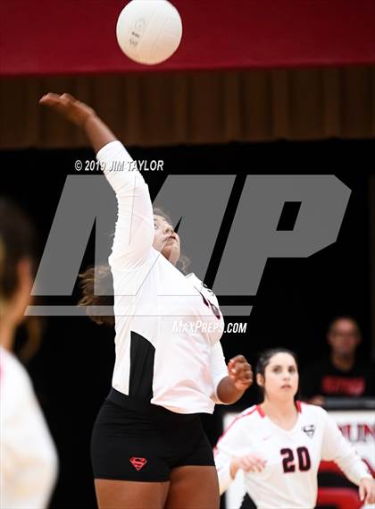 Thumbnail 2 in Gustine @ Strawn photogallery.