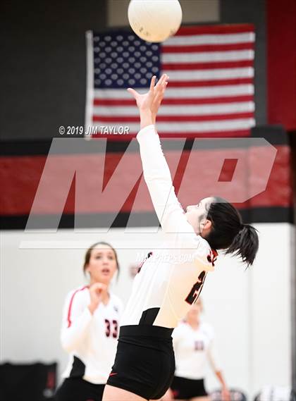 Thumbnail 2 in Gustine @ Strawn photogallery.