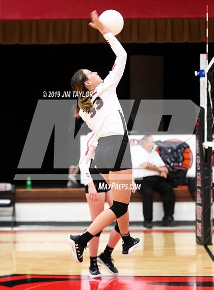 Thumbnail 1 in Gustine @ Strawn photogallery.