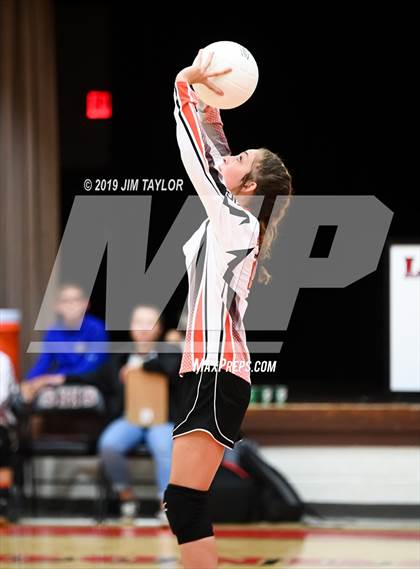 Thumbnail 2 in Gustine @ Strawn photogallery.
