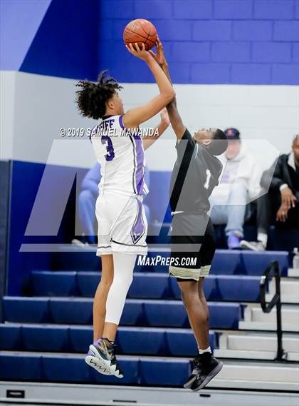 Thumbnail 2 in Valencia vs Army-Navy (Sierra Canyon Super Showcase) photogallery.