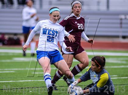 Thumbnail 1 in Rowlett vs. Plano West (UIL Class 5A Region 2 Area Playoff)  photogallery.
