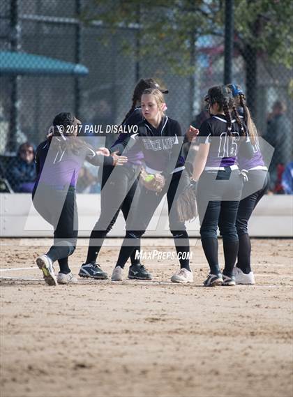 Thumbnail 1 in Valor Christian vs. Mesa Ridge (CHSAA 4A Regional State Qualifier) photogallery.