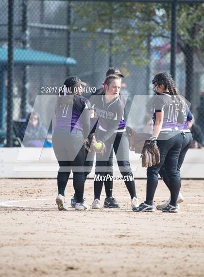 Thumbnail 3 in Valor Christian vs. Mesa Ridge (CHSAA 4A Regional State Qualifier) photogallery.
