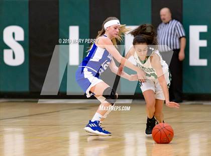 Thumbnail 2 in Lincoln vs. Riverside photogallery.