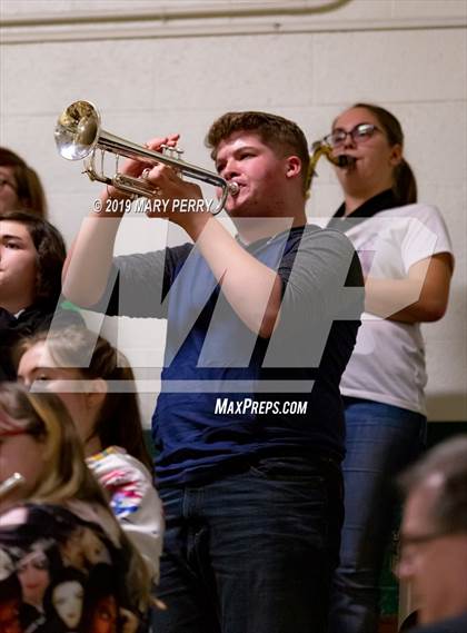 Thumbnail 1 in Lincoln vs. Riverside photogallery.