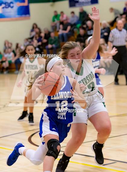 Thumbnail 1 in Lincoln vs. Riverside photogallery.