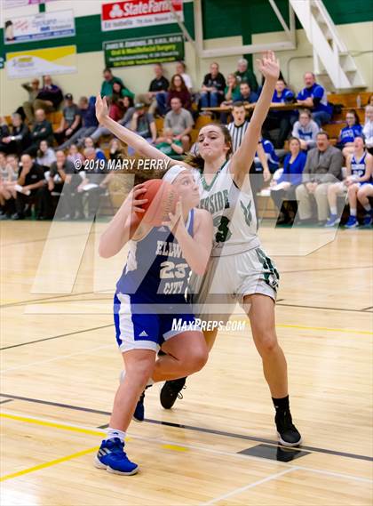 Thumbnail 2 in Lincoln vs. Riverside photogallery.