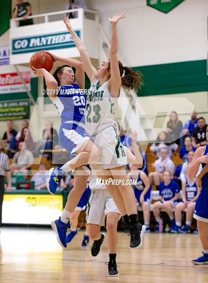Thumbnail 3 in Lincoln vs. Riverside photogallery.
