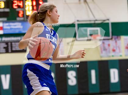 Thumbnail 3 in Lincoln vs. Riverside photogallery.