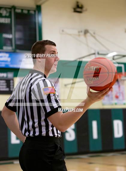 Thumbnail 3 in Lincoln vs. Riverside photogallery.