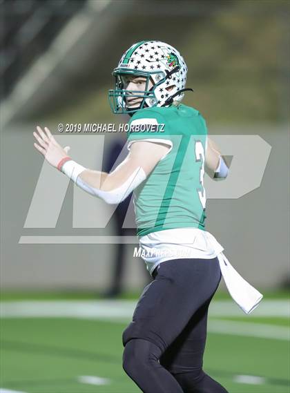 Thumbnail 3 in Lewisville @ Carroll (UIL 6A Bi-District Playoff) photogallery.