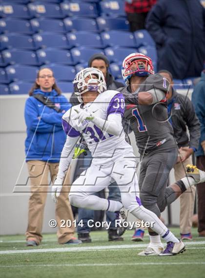Thumbnail 3 in DeMatha vs. Gonzaga (WCAC Semifinal) photogallery.