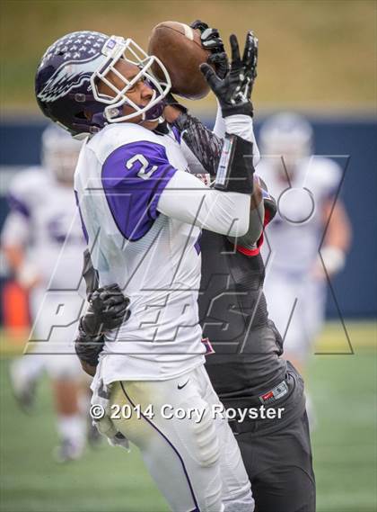 Thumbnail 3 in DeMatha vs. Gonzaga (WCAC Semifinal) photogallery.