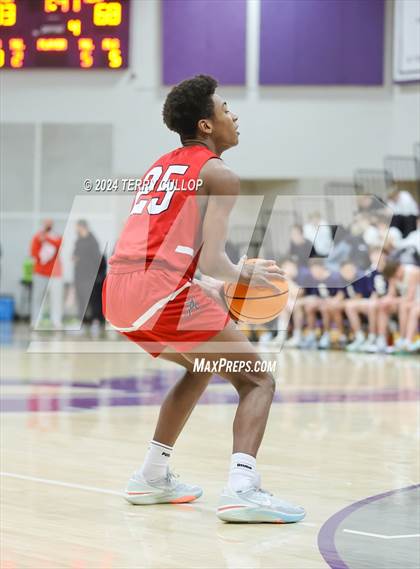 Thumbnail 2 in Alta vs. Snow Canyon (Riverton Holiday Tournament) photogallery.