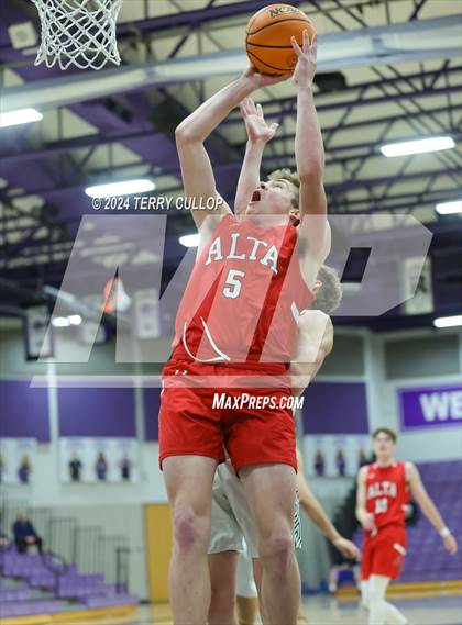 Thumbnail 3 in Alta vs. Snow Canyon (Riverton Holiday Tournament) photogallery.