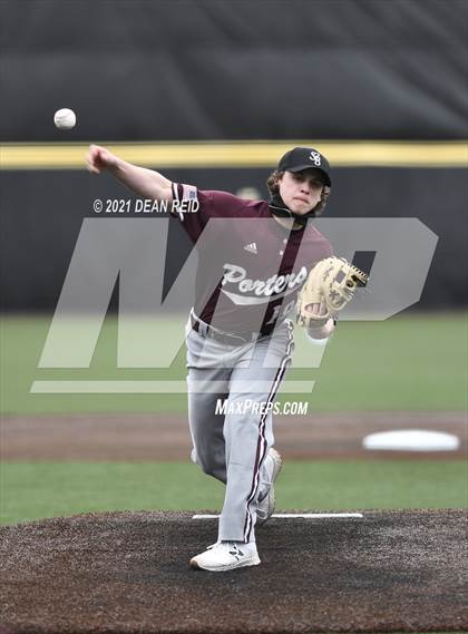 Thumbnail 3 in Lockport vs. Sandburg photogallery.