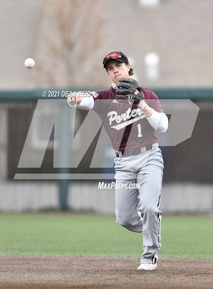 Thumbnail 1 in Lockport vs. Sandburg photogallery.