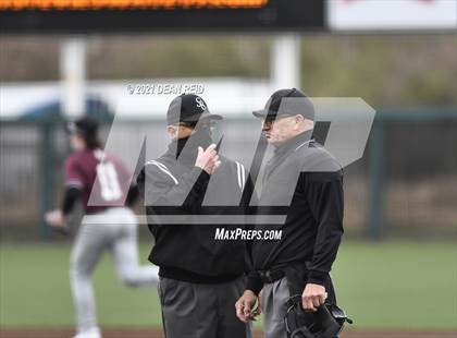Thumbnail 2 in Lockport vs. Sandburg photogallery.