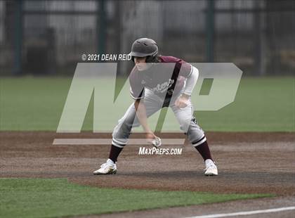 Thumbnail 3 in Lockport vs. Sandburg photogallery.