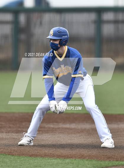 Thumbnail 3 in Lockport vs. Sandburg photogallery.